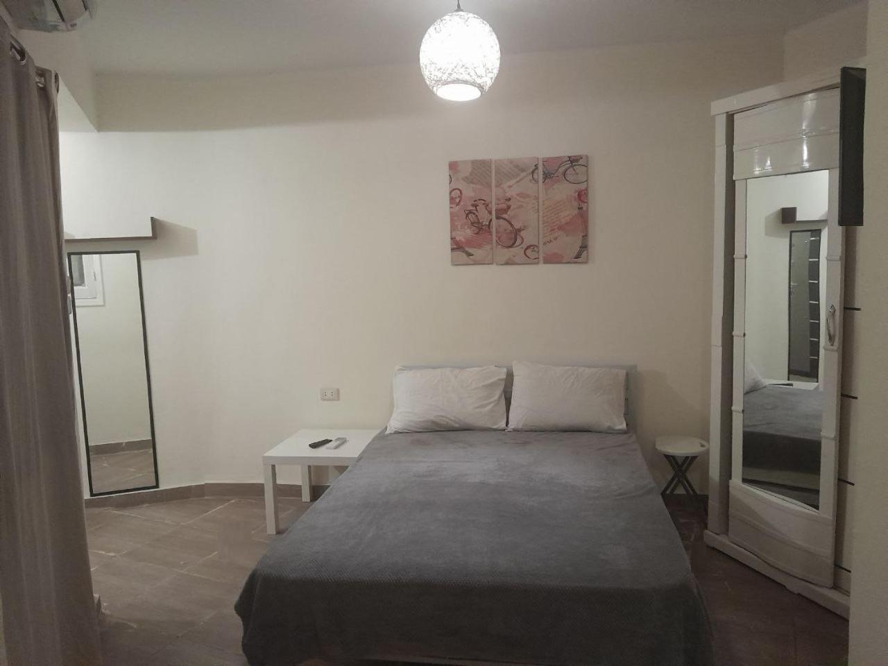 Downtown Apartment *